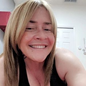 Meet your Posher, Ana maria